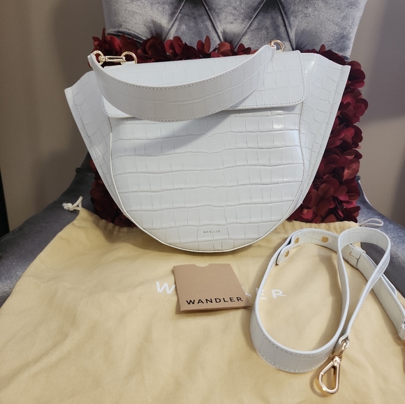 Crocodile embossed Hortensia handbag in optic white(excellent condition) - Picture 3 of 14